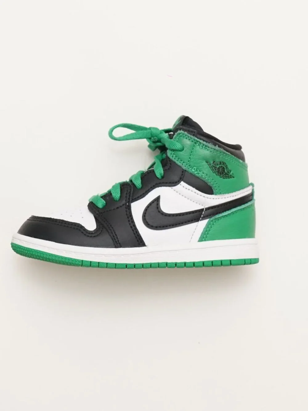 Air Jordan 1 Retro OG High Lucky Green - Size 9C
